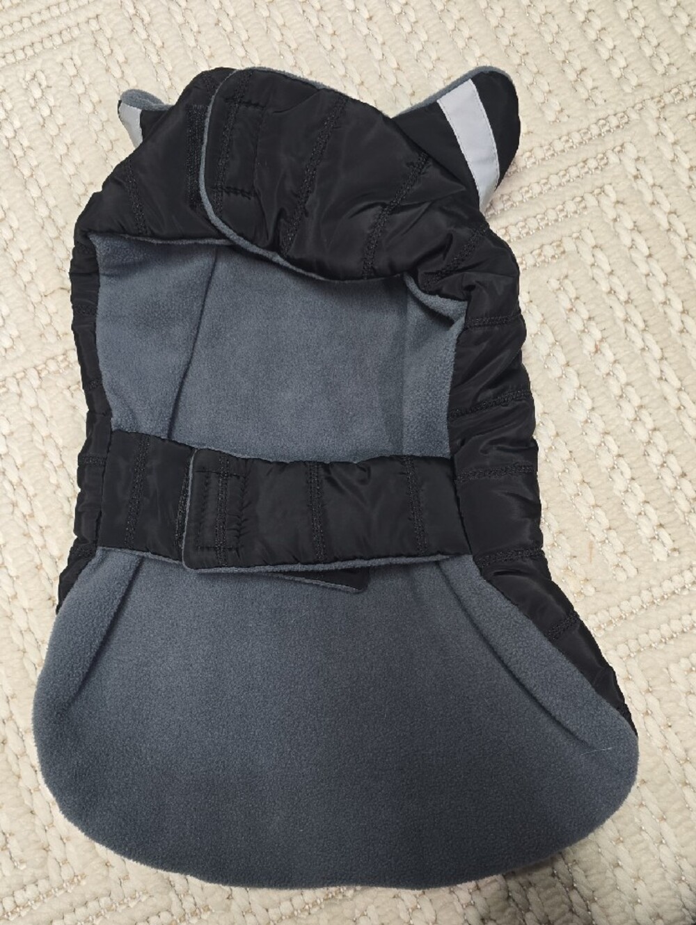 Black Dog Puffer Jacket with Reflective Trim - Unbranded - Picture 2 of 5